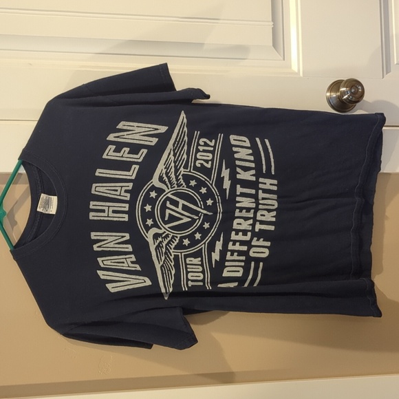 Van Halen tee - Picture 1 of 3